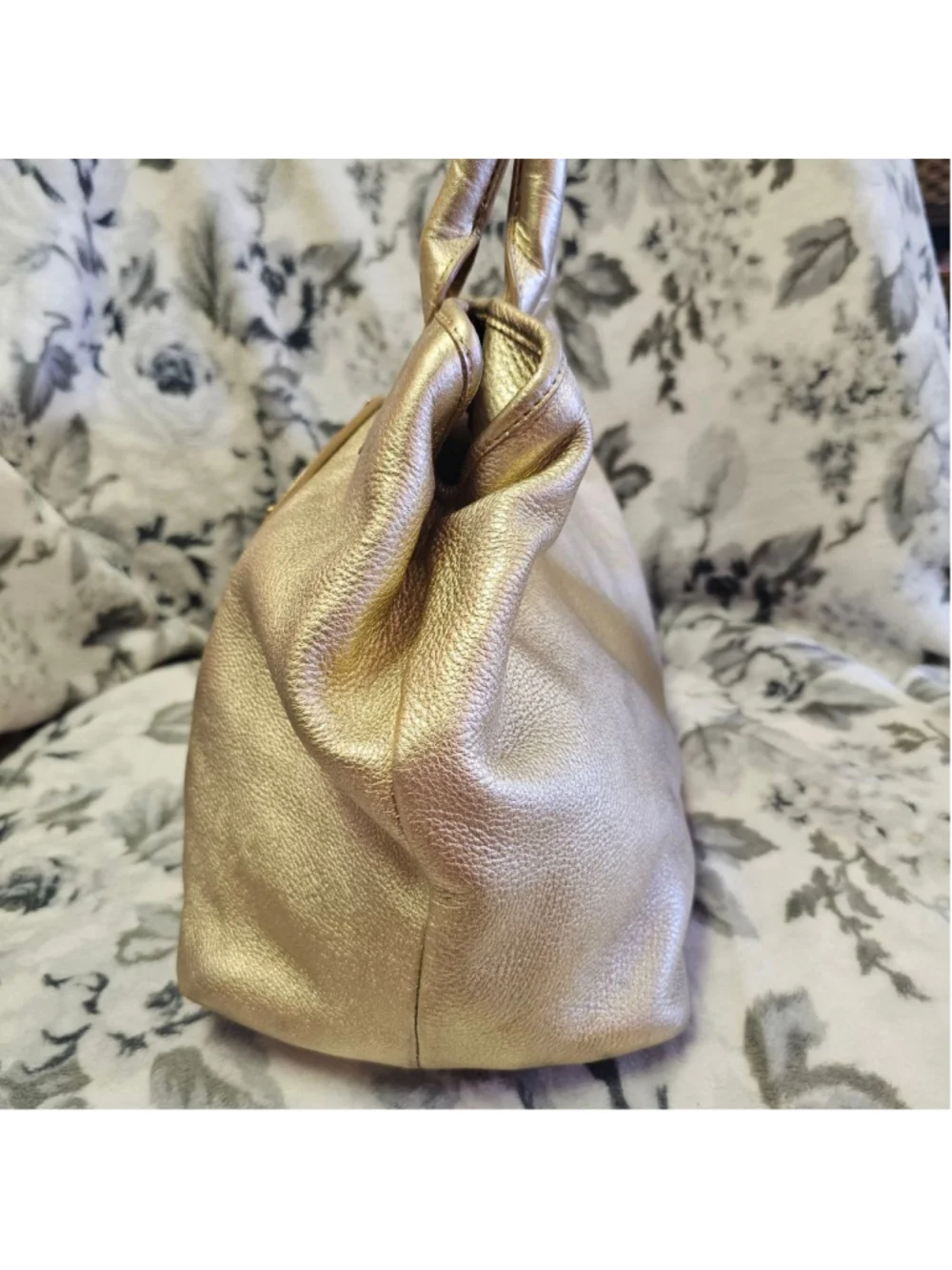 Tory Burch Amanda Classic Tote – Metallic Gold Pebbled Leather